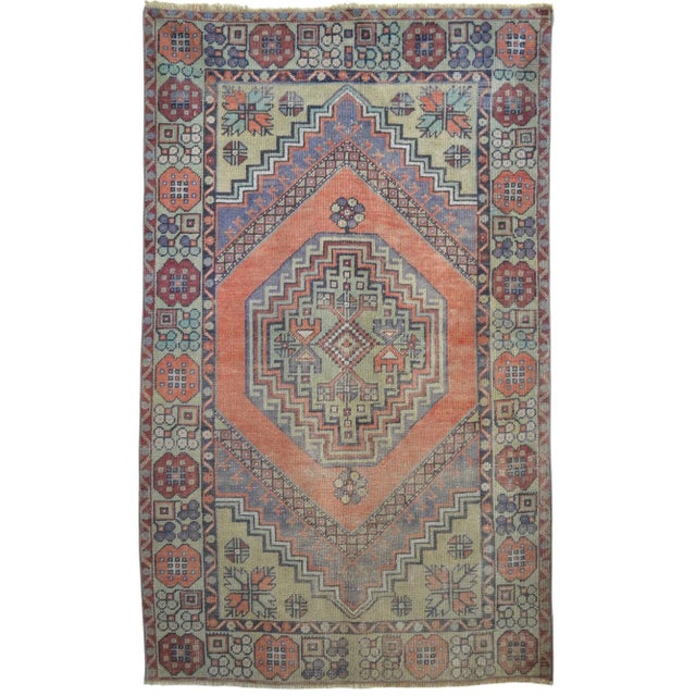 1970s Faded Muted Colors Impressive Medallion Vintage Ushak Rug Low Pile Distressed Area Rug - 3'5'' X 5'8'' For Sale - Image 5 of 10