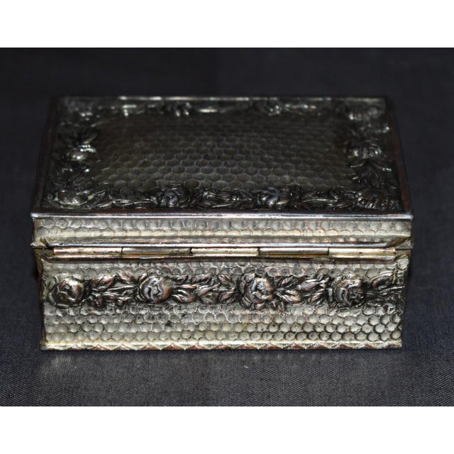 Vintage Silver Plate Trinket Jewelry Box Ornate Rose Floral Honeycomb Casket For Sale - Image 11 of 14