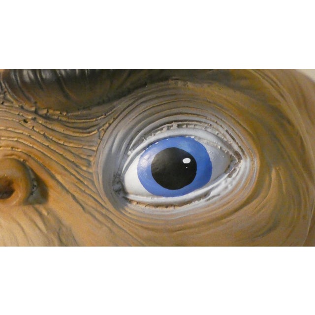 Black E.T. big Three-Dimensional Statue in Resin and Enamel, 1990s For Sale - Image 8 of 17