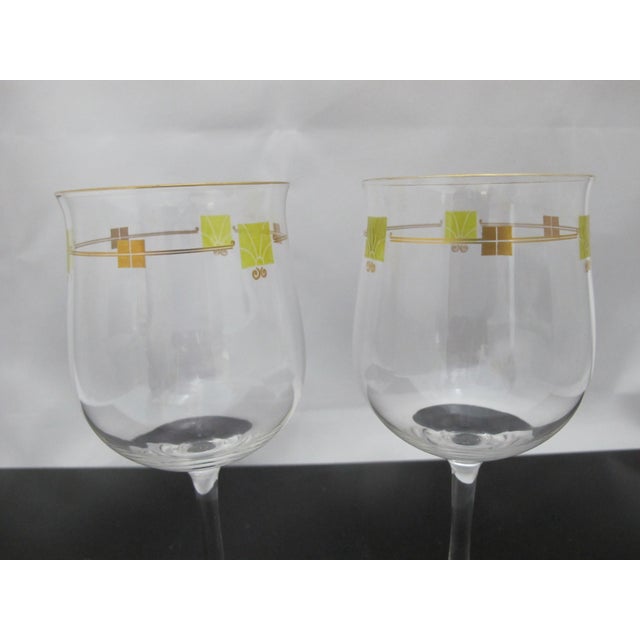 MCM Mid Century Modern Gold & Green Enamel Crystal Wine Glass Goblet Pair For Sale - Image 4 of 8