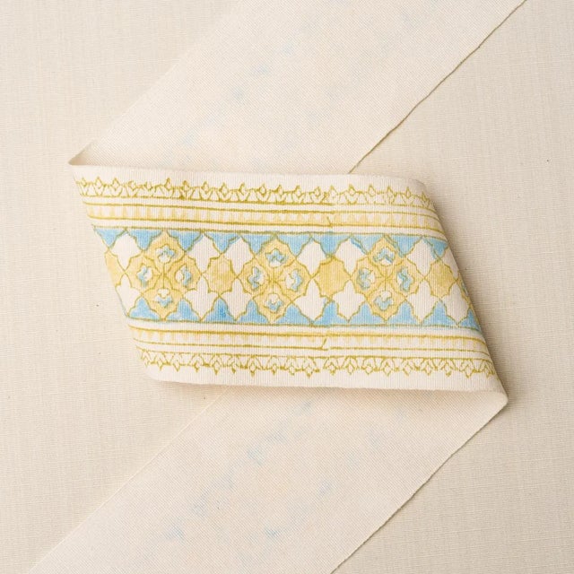 Persian SAMPLE - Schumacher Amira Hand Block Printed Fabric In Yellow & Aqua For Sale - Image 3 of 4