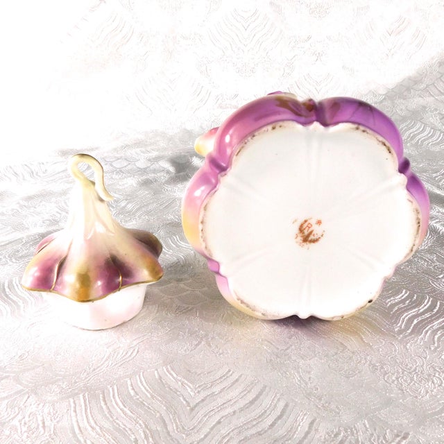 Late 18th Century Pink and Purple Reinhold Schlegelmilch Chocolate Pot With Flower Shaped Handle For Sale - Image 11 of 12