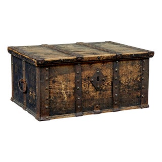 Swedish Hand-Painted Strong Box, 1850 For Sale