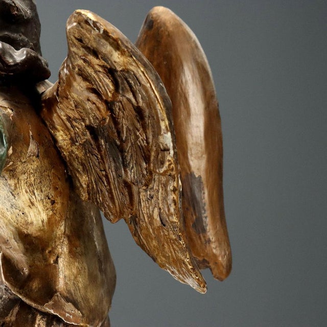 Angels in Carved, Lacquered and Gilded Wood, Set of 2 For Sale - Image 8 of 16