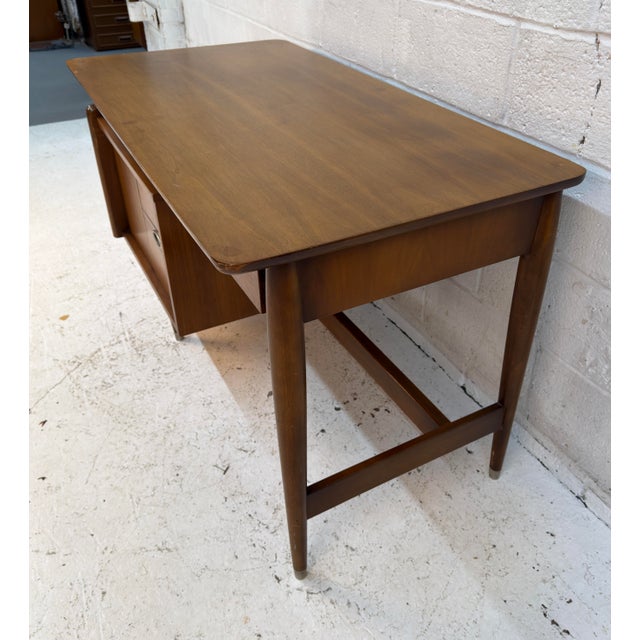 Vintage Walnut Desk Attributed to Mainline for Hooker Furniture For Sale - Image 10 of 16