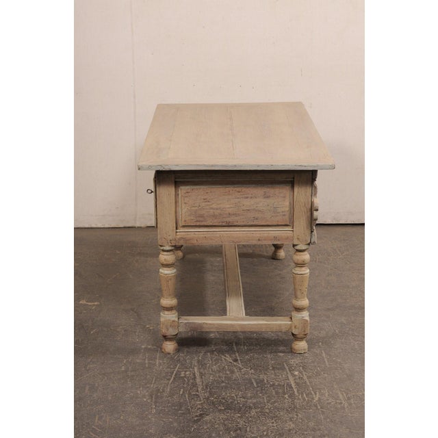 French Desk with Shell Carved Motif, 19th Century For Sale In Atlanta - Image 6 of 12