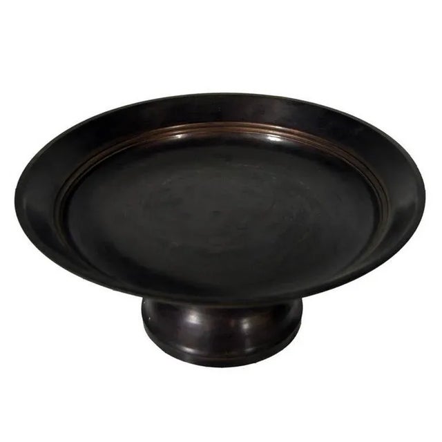Refined Thai Cylindrical Bronze Cake Stand From the Late 20th Century For Sale - Image 4 of 5