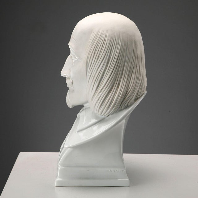 Herend, Bust of William Shakespeare, Porcelain For Sale - Image 6 of 13