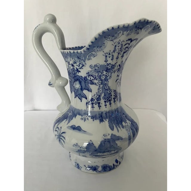 1980s Vintage Blue and White Asian Jug and Basin Set For Sale - Image 4 of 10