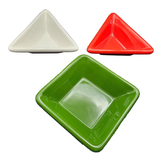 Vintage 1990s Nordstrom Italian TriColor Dipping Sauce Nut Bowls- Set of 3 For Sale