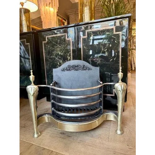 English Queen Anne Wrought Iron and Brass Fire Grate, 1890s For Sale - Image 3 of 11