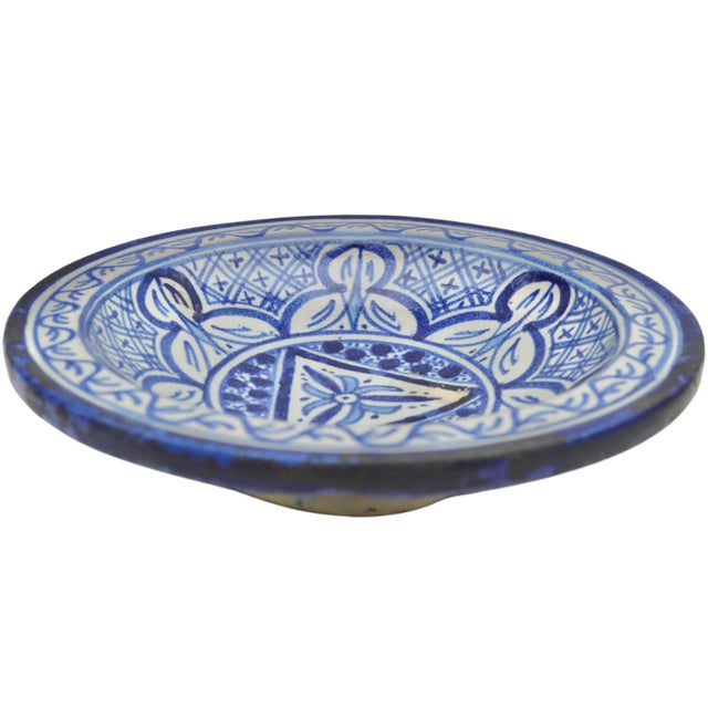Early 20th Century Antique Andalusian Blue-Patterned Ceramic Plate For Sale - Image 5 of 10