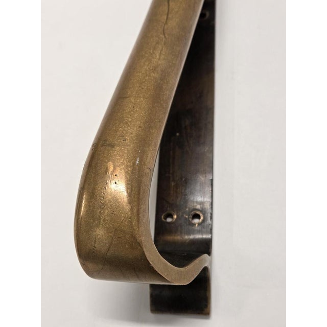 Door Handle in Bronze by Alvar Aalto for Valaistustyö For Sale - Image 3 of 9