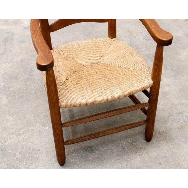Rustic Vintage Armchair in Oak and Straw in the style of Charlotte Perriand, 1950 For Sale - Image 3 of 9