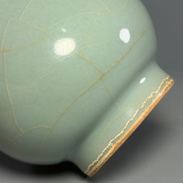 Antique Chinese Celadon Crackle‑Glaze Pear‑Shaped Vase, Collectible Antique For Sale - Image 4 of 5