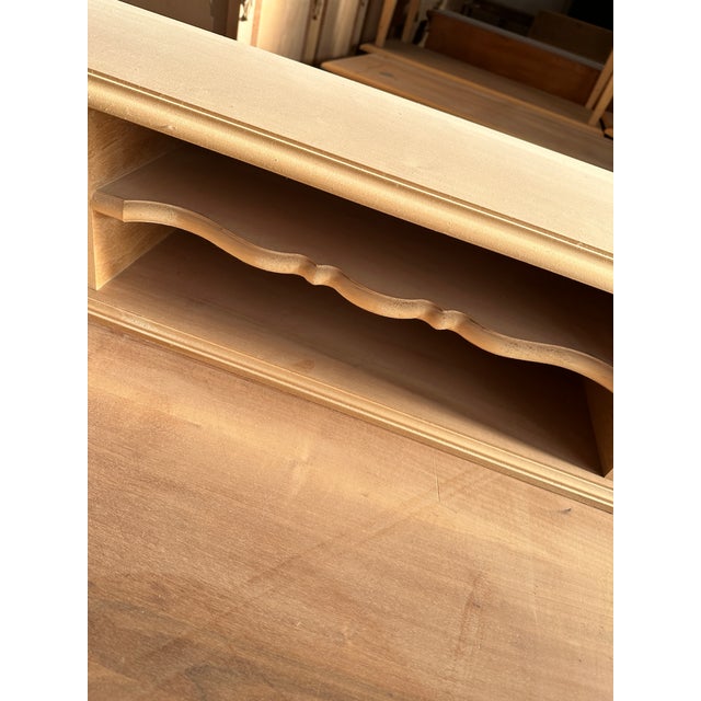 Empire Style 800 Natural Wood Desk in Walnut and Maple For Sale - Image 4 of 12