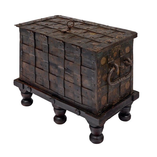 Baroque 17th Century Spanish Baroque Iron-Mounted Dowry Chest For Sale - Image 3 of 9