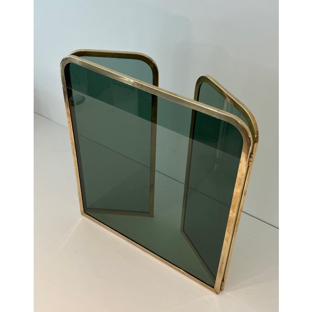 Chimney Fire Screen Composed of 3 Panels of Greenish Glass Surrounded by a Brass Frame For Sale - Image 11 of 12