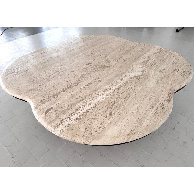 Large Mid-Century Modern Clover Coffee Table in Travertine and Dark Oak, 1970s For Sale - Image 16 of 18