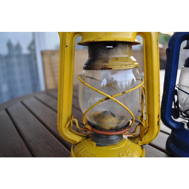1960s Hungarian Yellow and Blue Oil Lamps, 1960s, Set of 2 For Sale - Image 5 of 6