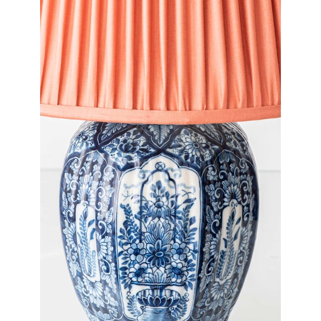 Vintage Delft Blue and White Chinoiserie Makkum Table Lamp, 1950s For Sale - Image 10 of 18
