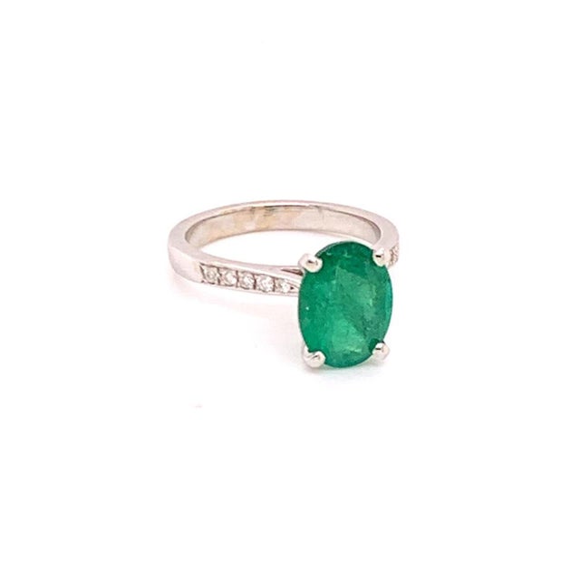 Traditional Emerald Diamond Ring 14k Gold 1.83 TCW Certified For Sale - Image 3 of 9