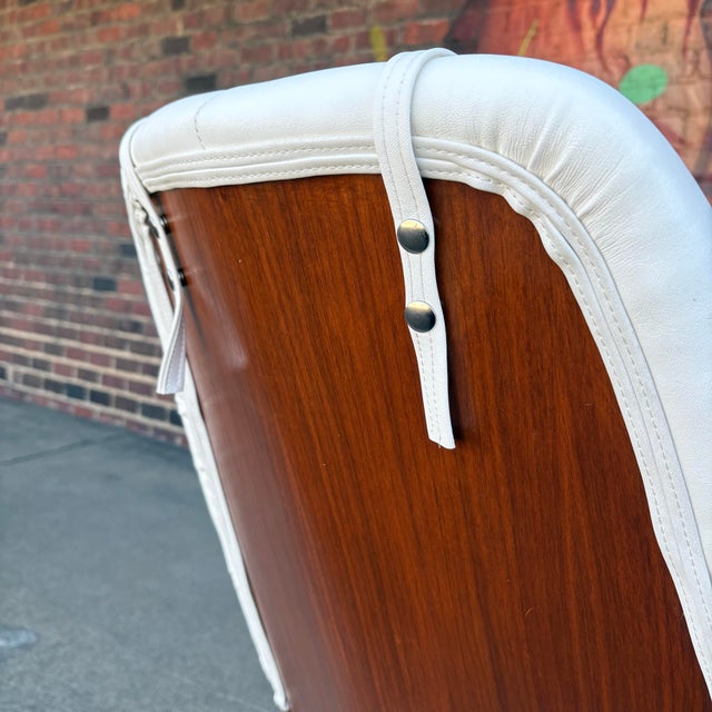 Mid Century Modern Plycraft Style Lounge Mr. Chair Newly Upholstered in White Leather For Sale In Cleveland - Image 6 of 12