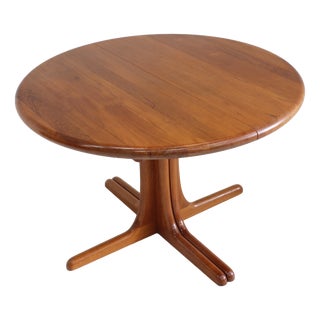 Vintage Danish Round Extendable Dining Table in Teak from Glostrup, 1960s For Sale