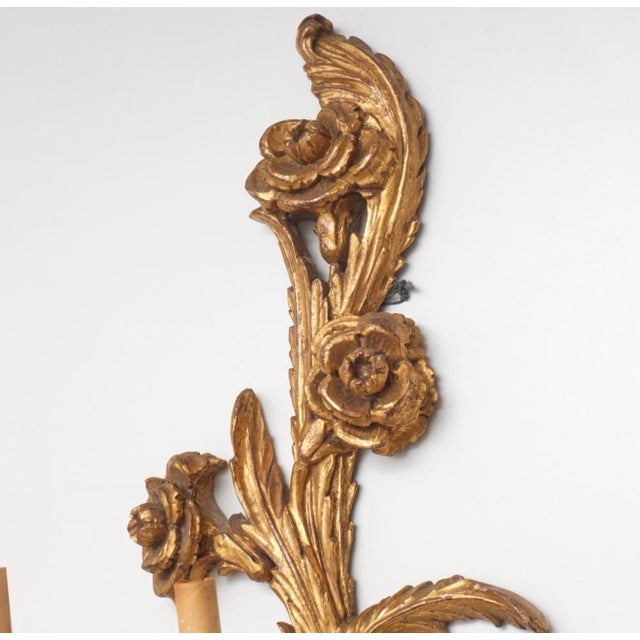 Mid-20th Century French Country Giltwood Five-Light Wall Sconces With Carved Floral and Fruit Decoration - Pair For Sale In New York - Image 6 of 9