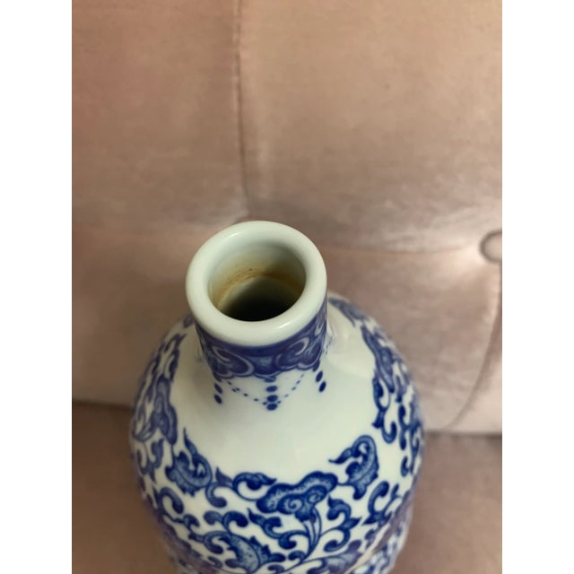 Ceramic Mid 20th Century Chinese Porcelain Blue and White Double Gourd Vase For Sale - Image 7 of 11