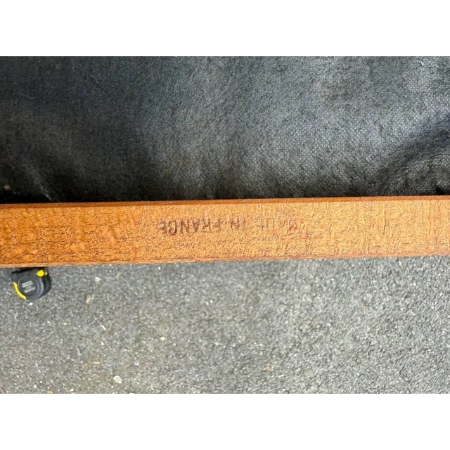 Pair of Vintage French Style Hand Pegged Mutton Leg Tapestry Upholstery Chairs. For Sale - Image 10 of 11