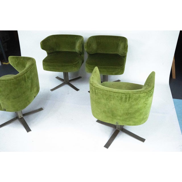 Green Swivel Poney Chairs by Gianni Moscatelli for Formanova, Italy, 1970s, Set of 4 For Sale - Image 4 of 18