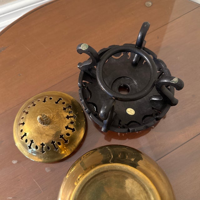 Vintage Oriental Brass Jar With Stand For Sale In Atlanta - Image 6 of 8