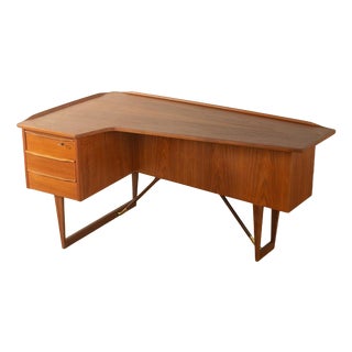 Boomerang Desk by Peter Løvig Nielsen For Sale