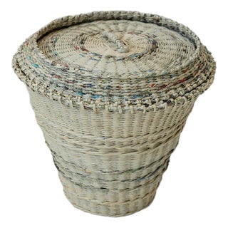 Large Handcrafted Woven Newspaper Laundry Basket with Lid, 1990s For Sale