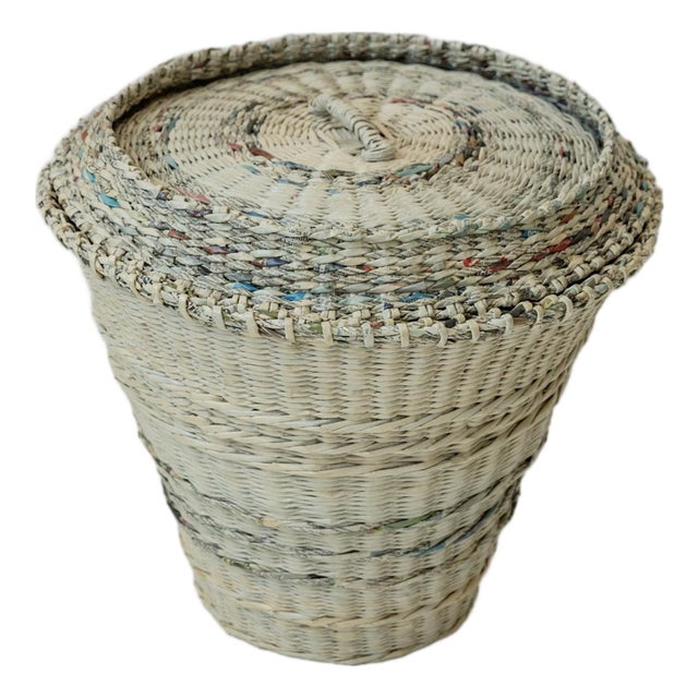 Large Handcrafted Woven Newspaper Laundry Basket with Lid, 1990s For Sale