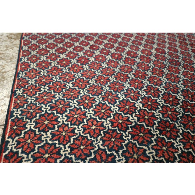 Galerie Shabab Collection Mid-20th Century Turkish Anatolian Rug For Sale In New York - Image 6 of 10