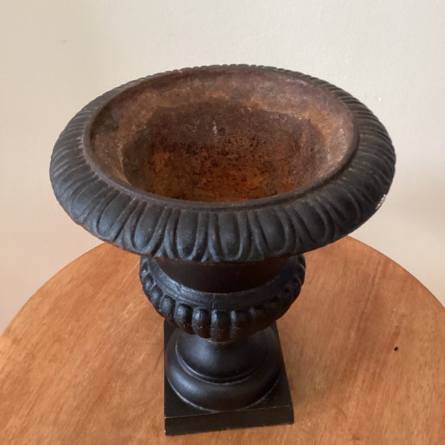 Vintage Patinated Cast Iron Campagna Style Fluted Rim Square Base Garden Urn For Sale - Image 9 of 12