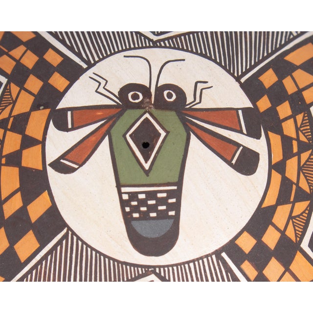 Late 20th Century Signed Acoma Native America Seed Pot With Bug Design by Diane Lewis For Sale - Image 5 of 8