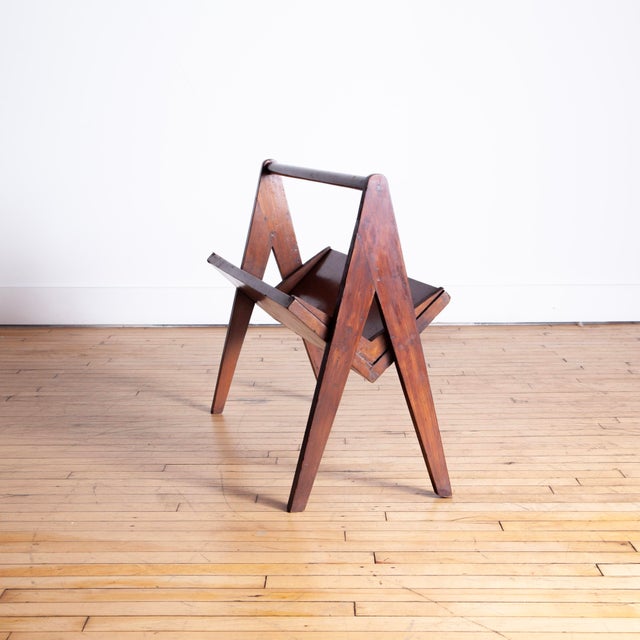 Mid-Century Modern 1950s Portable Teak Magazine Rack by Pierre Jeanneret For Sale - Image 3 of 8