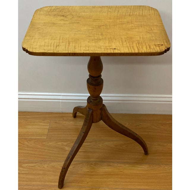 18th to 19th Century American Curly Maple Tilt Top Candlestick Table For Sale In San Francisco - Image 6 of 13