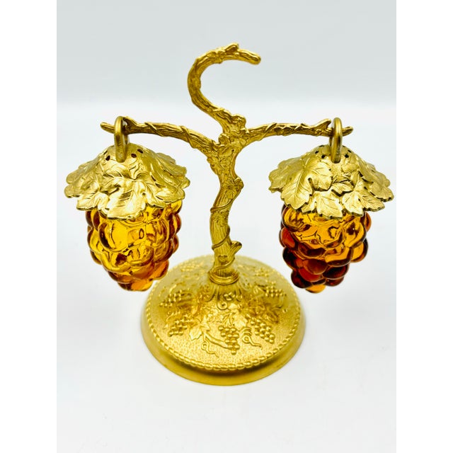 Mid 20th Century Taj Importing Co. Golden & Amber Glass Hanging Grapes Salt & Pepper Shakers For Sale In Los Angeles - Image 6 of 12