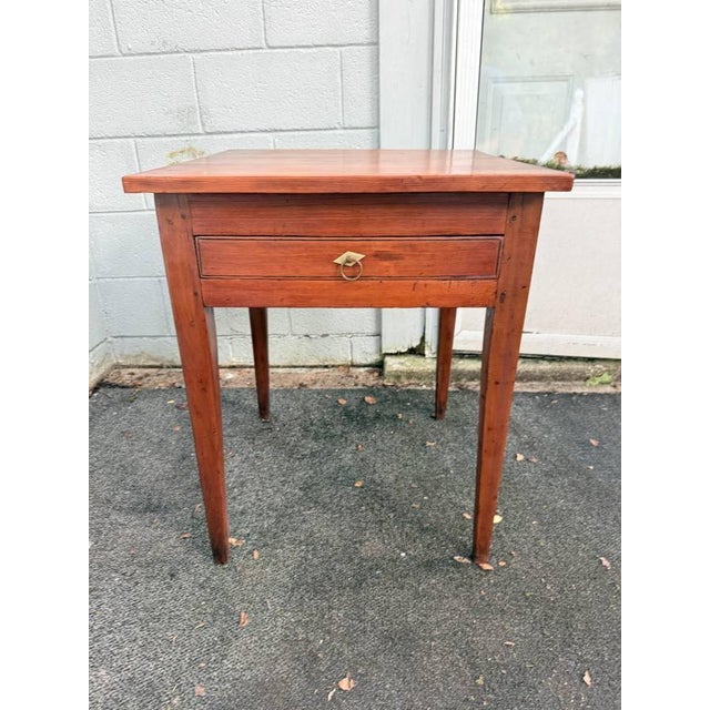 Antique 19th Century Early American Hepplewhite Federal Style 1 Drawer Side Table. Solid wood frame, dovetail join...