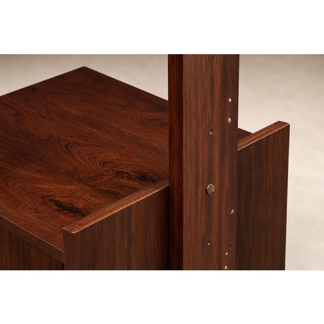Brown Pair of Brazilian Modern Adjustable Bookshelves With Cabinets in Rosewood, Brazil, 1960s For Sale - Image 8 of 17
