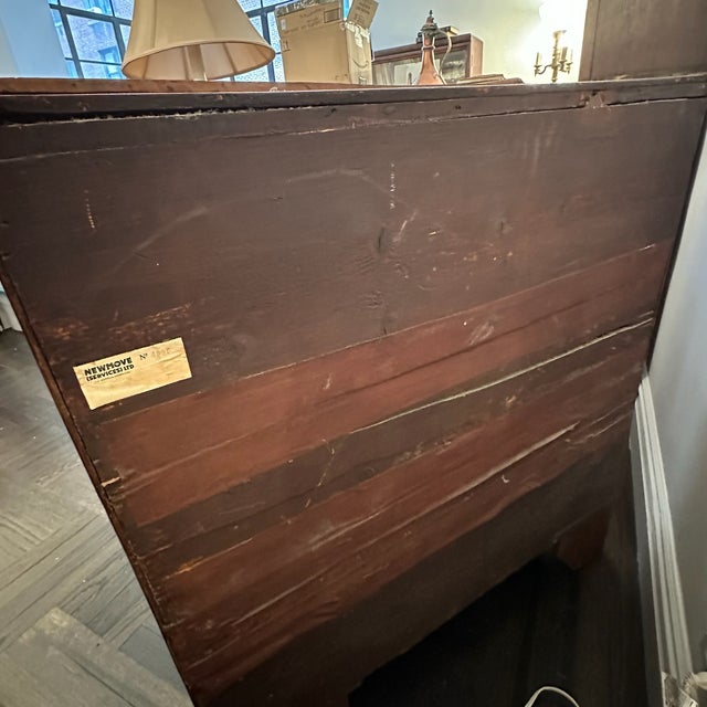 Antique Hepplewhite Style Chest of Drawers For Sale - Image 9 of 9
