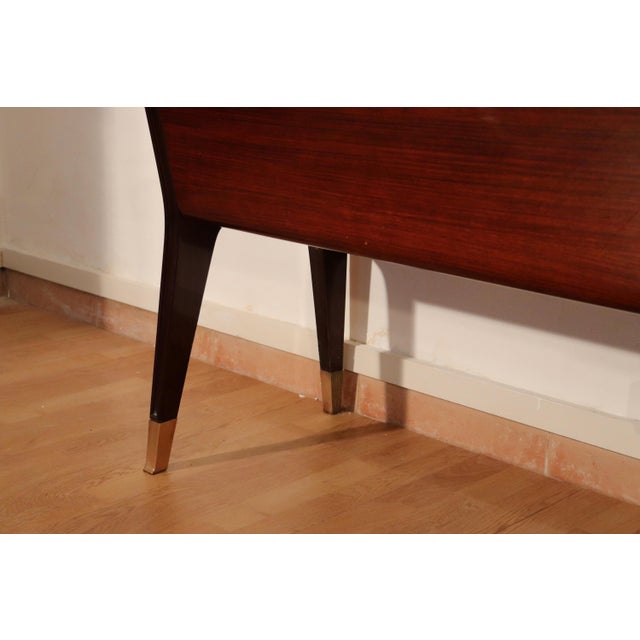 Mid-Century Credenza in Mahogany, Rosewood and Onyx by Osvaldo Borsani, Italy, 1950s For Sale - Image 17 of 18