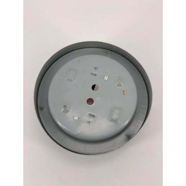 1960s Vintage Wall Light in Grey Metal and Thick Glass, 1960s For Sale - Image 5 of 7