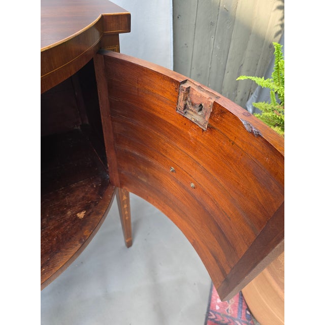 Mid 19th Century Mahogany Sideboard in the Style of George III For Sale - Image 10 of 18