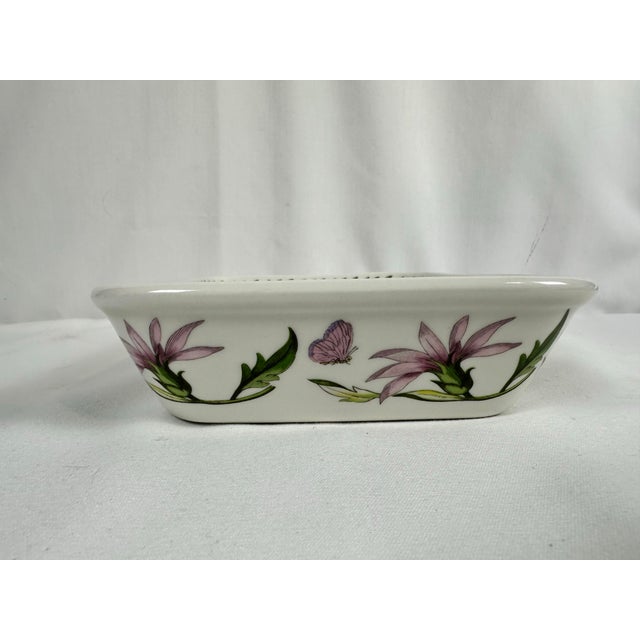 Portmeirion Botanic Garden 1972 Small Dog Rose Rectangular Baker/Casserole Dish For Sale In Dallas - Image 6 of 8