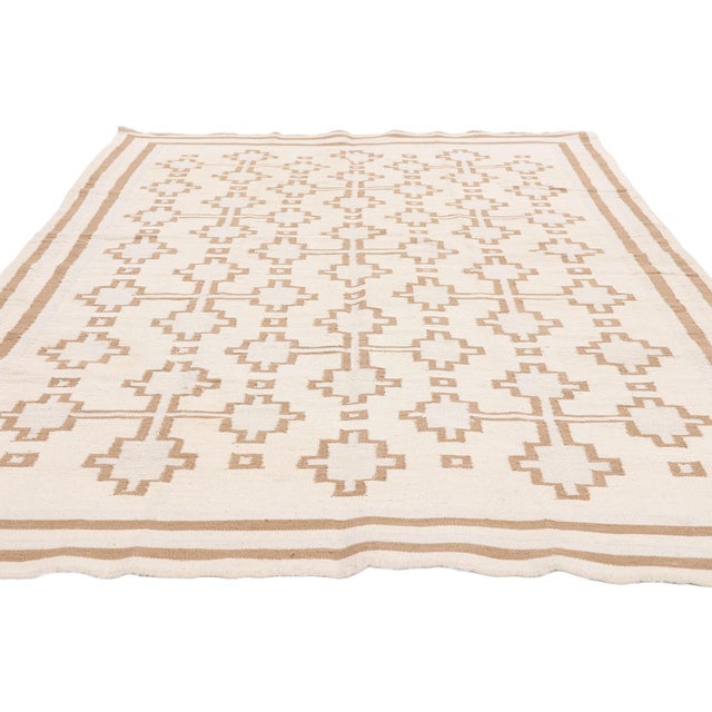 Contemporary Vintage Indian Dhurrie Rug, 04'09 X 08'00 For Sale - Image 3 of 10